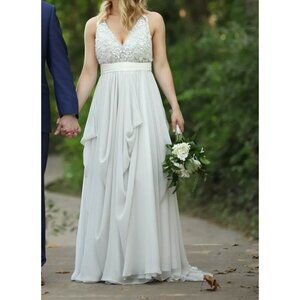 Truvelle Alexandra Wedding Gown, Dove Grey, Beaded Bodice‎ size 8 small